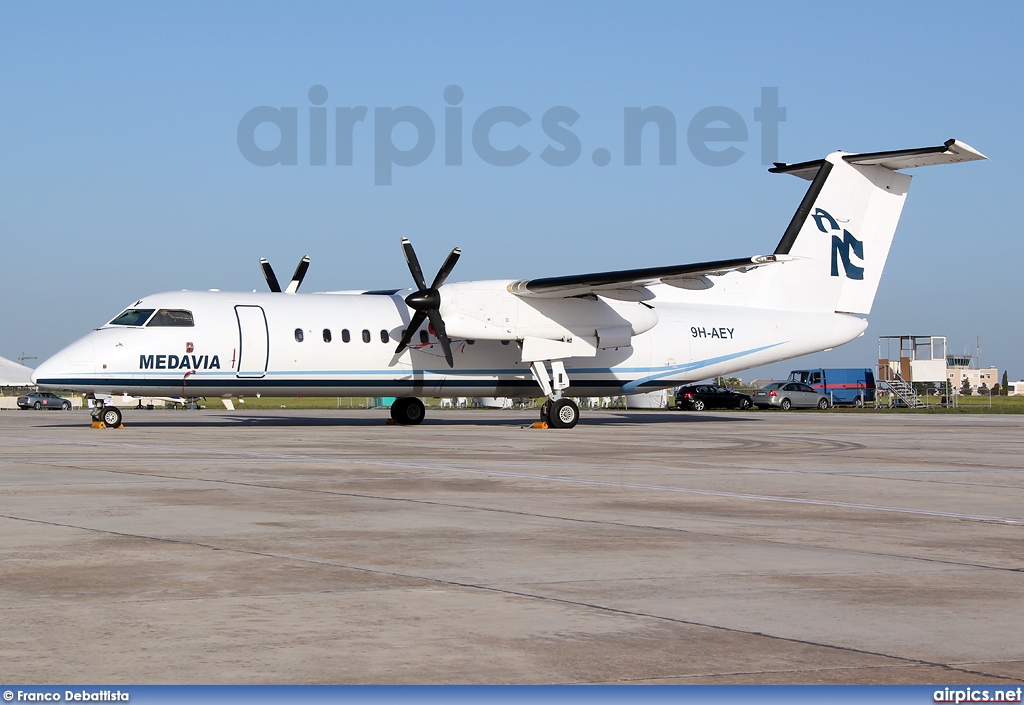 9H-AEY, De Havilland Canada DHC-8-300 Q Dash 8, Medavia