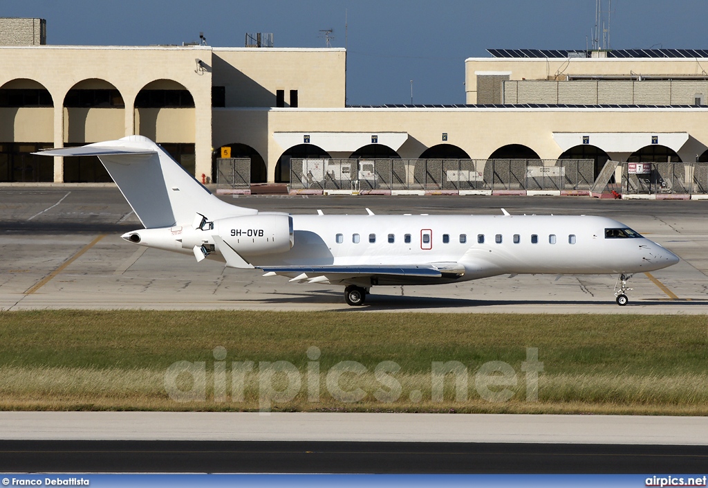 9H-OVB, Bombardier Global 5000, Private