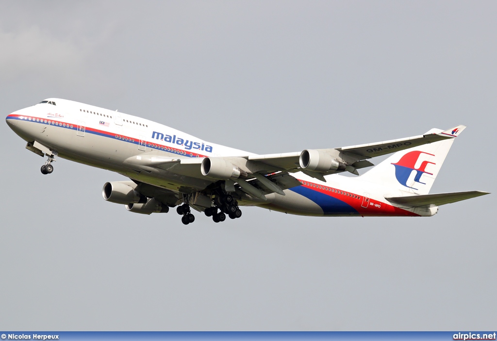 9M-MPO, Boeing 747-400, Malaysia Airlines