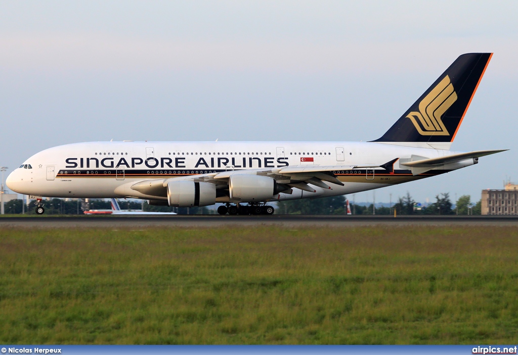 9V-SKJ, Airbus A380-800, Singapore Airlines