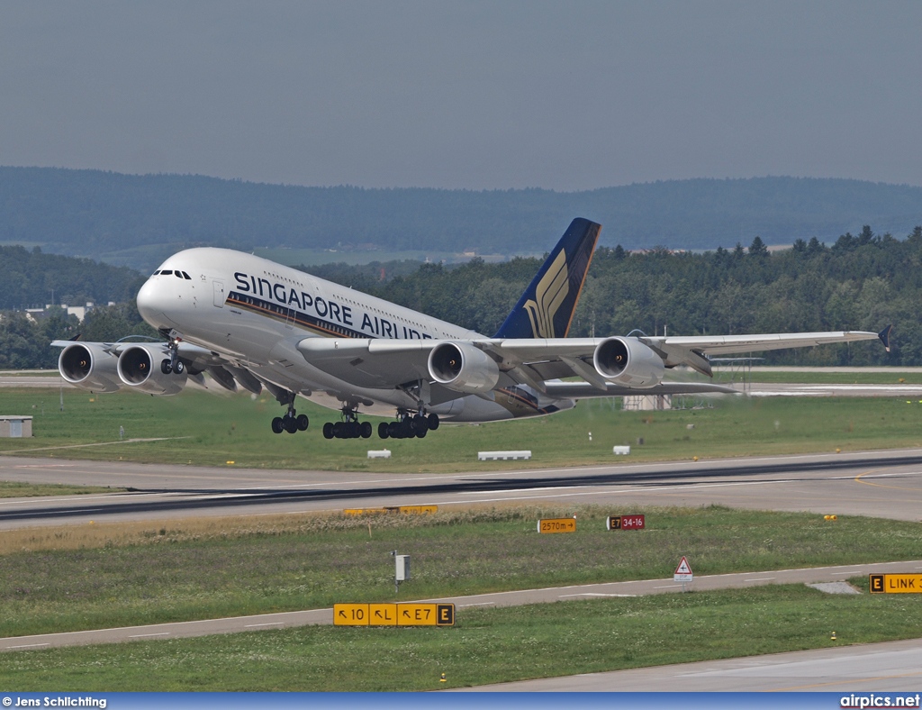 9V-SKP, Airbus A380-800, Singapore Airlines