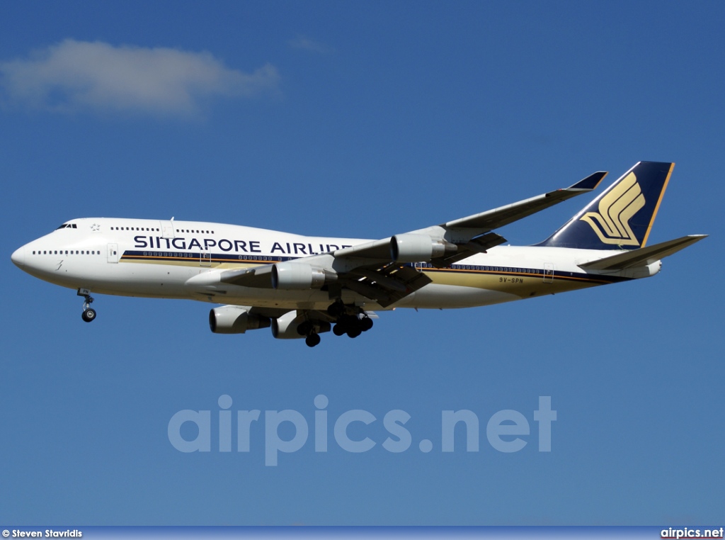 9V-SPN, Boeing 747-400, Singapore Airlines