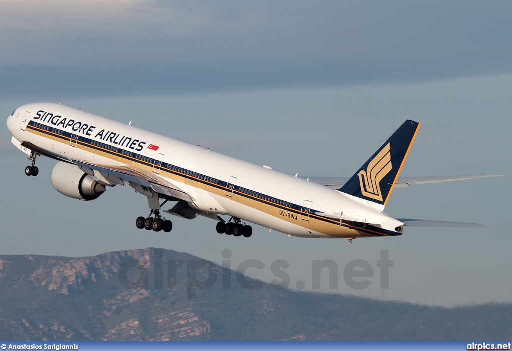 9V-SWJ, Boeing 777-300ER, Singapore Airlines