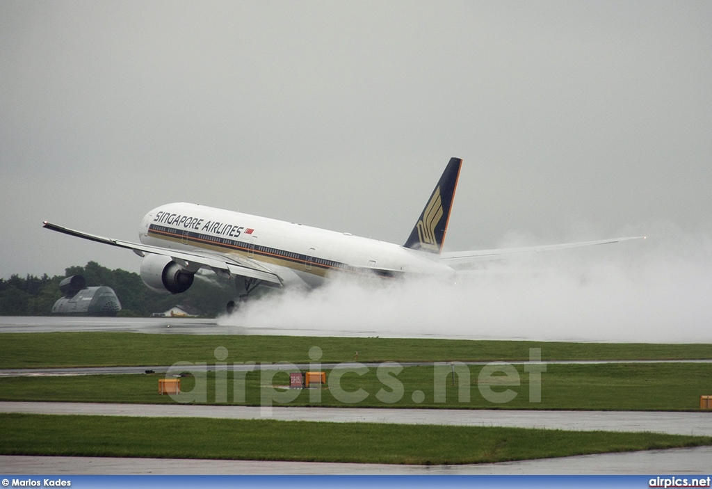 9V-SWO, Boeing 777-300ER, Singapore Airlines