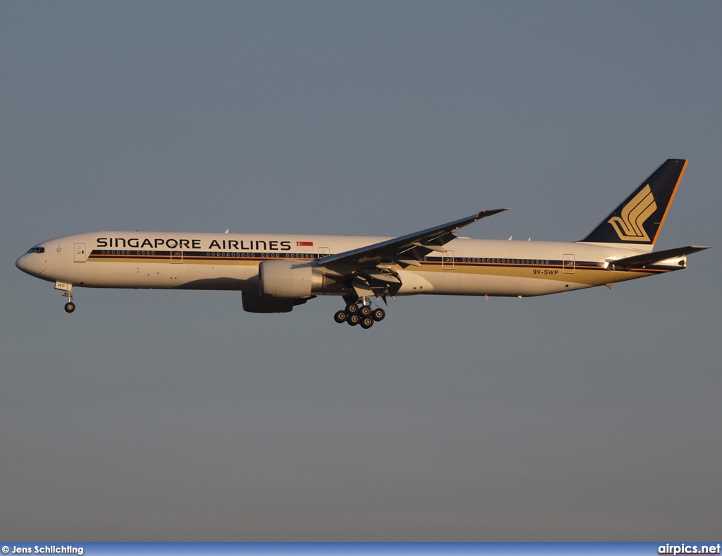 9V-SWP, Boeing 777-300ER, Singapore Airlines