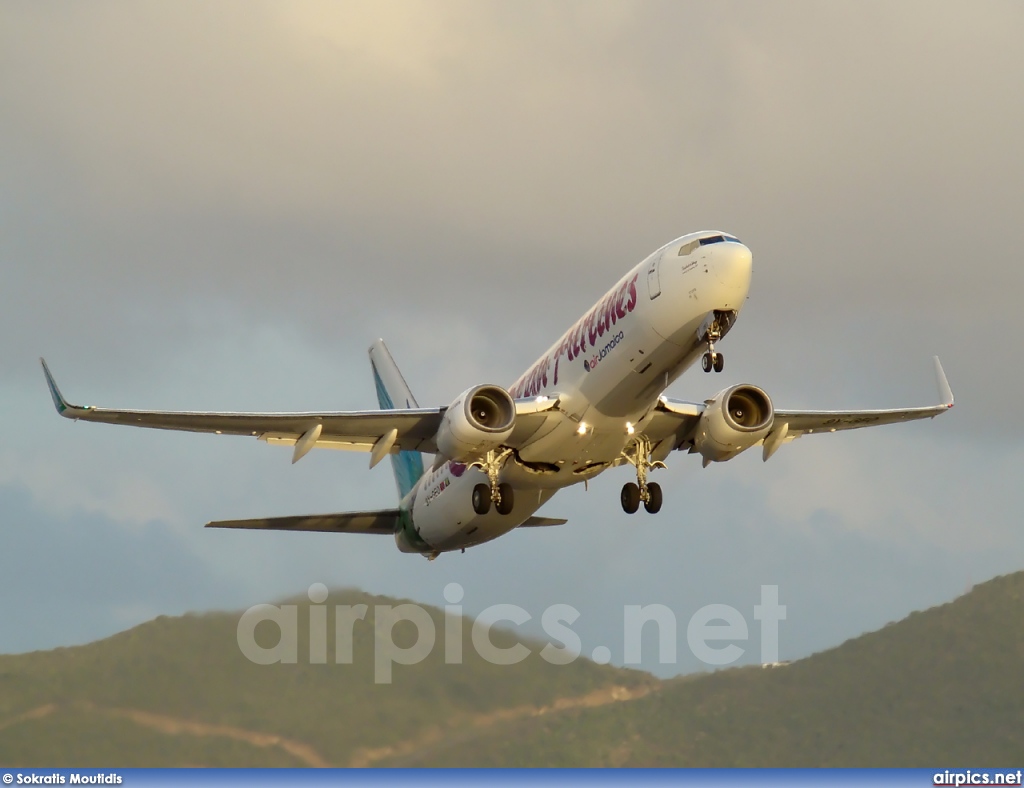 9Y-GEO, Boeing 737-800, Caribbean Airlines