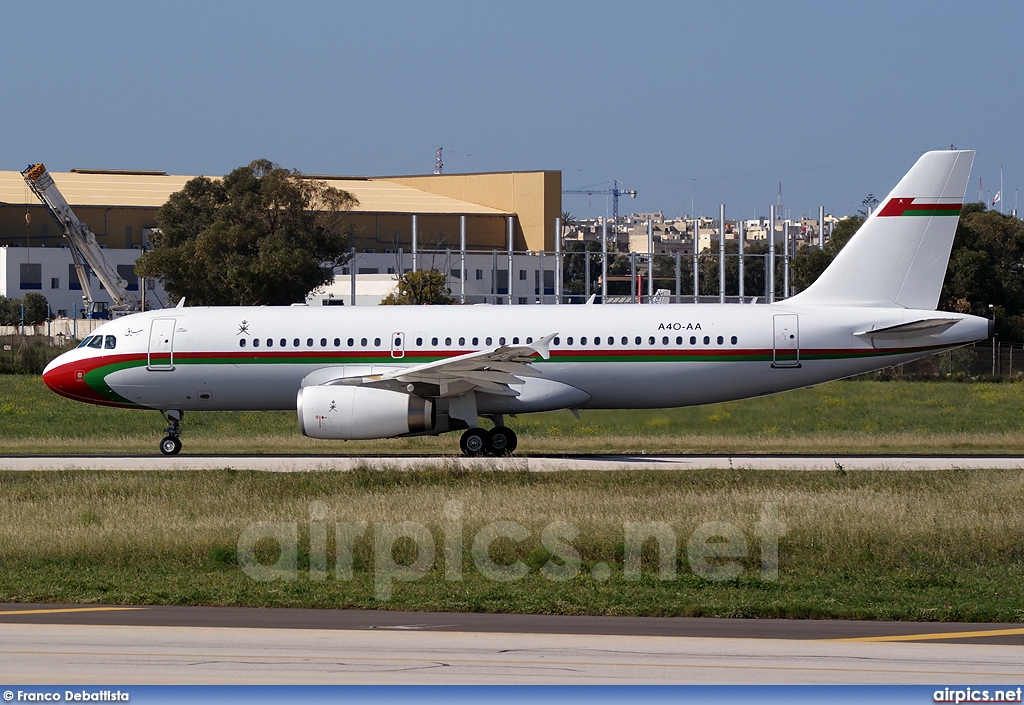 A4O-AA, Airbus A320-200, Oman Royal Flight