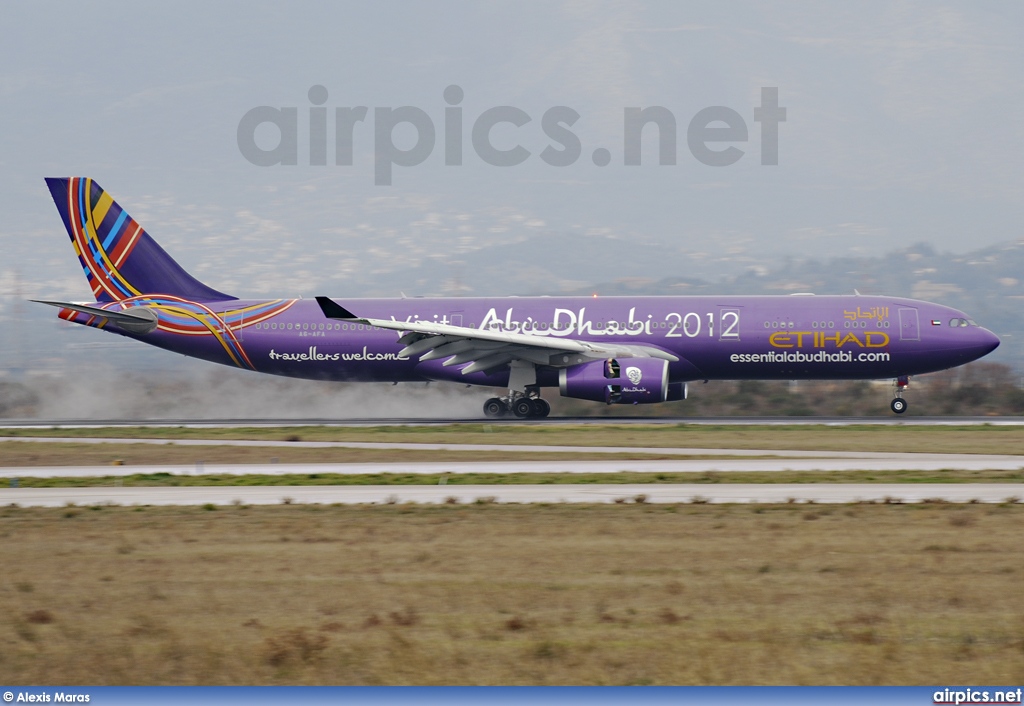 A6-AFA, Airbus A330-300, Etihad Airways