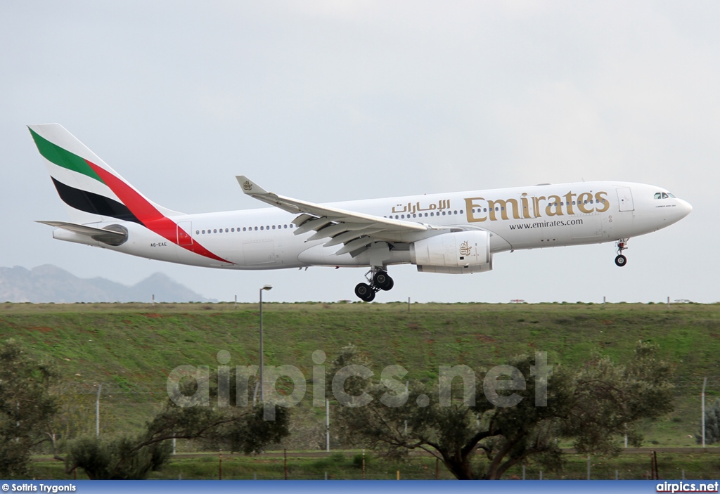 A6-EAE, Airbus A330-200, Emirates