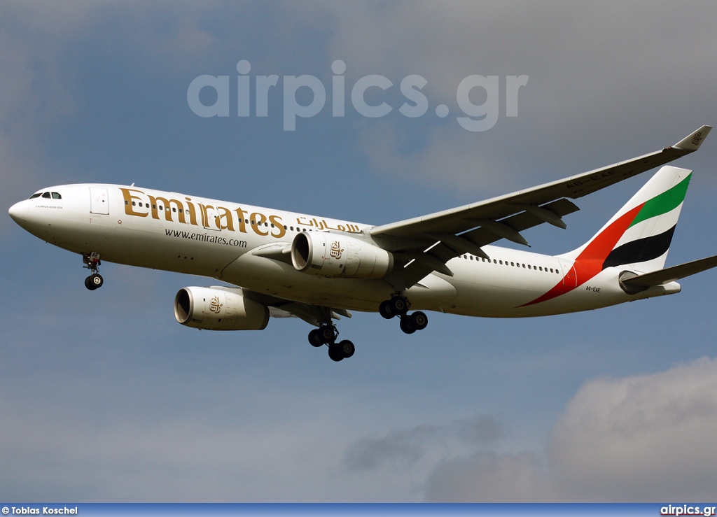 A6-EAE, Airbus A330-200, Emirates