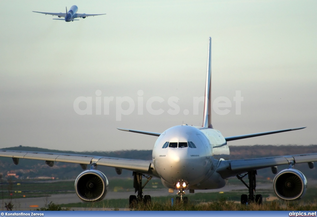 A6-EAH, Airbus A330-200, Emirates