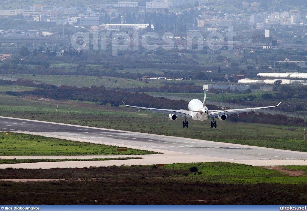 A6-EAI, Airbus A330-200, Emirates