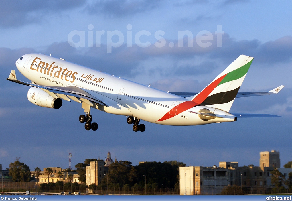 A6-EAI, Airbus A330-200, Emirates