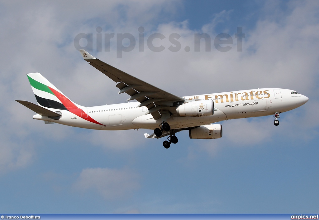 A6-EAJ, Airbus A330-200, Emirates