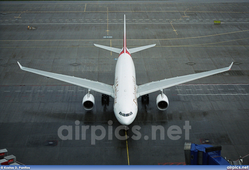 A6-EAN, Airbus A330-200, Emirates