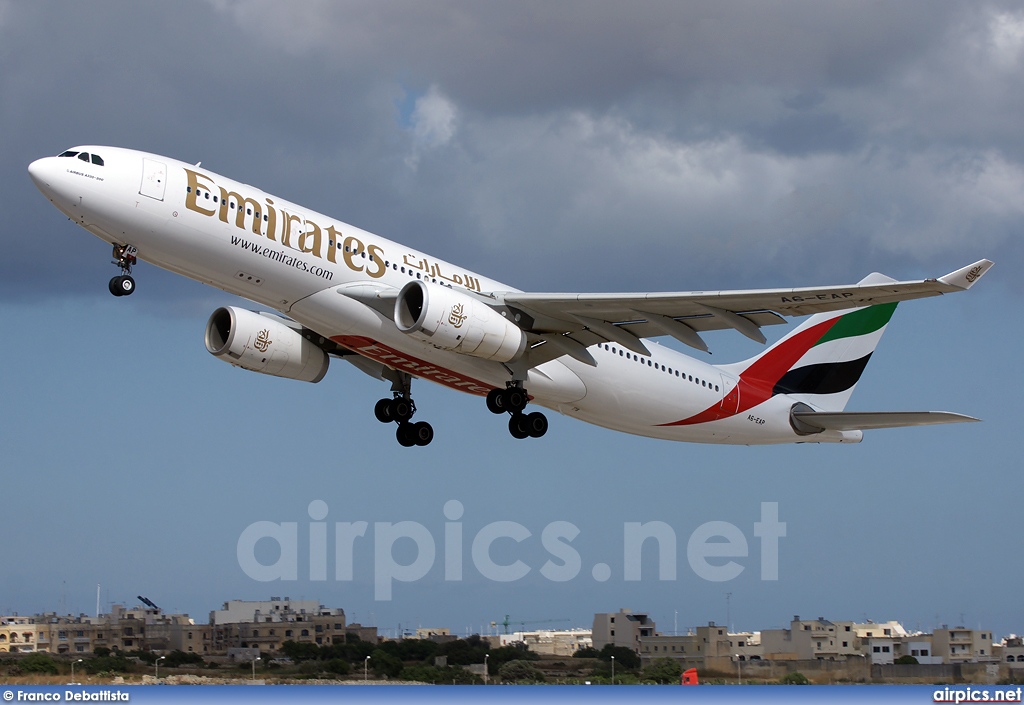 A6-EAP, Airbus A330-200, Emirates