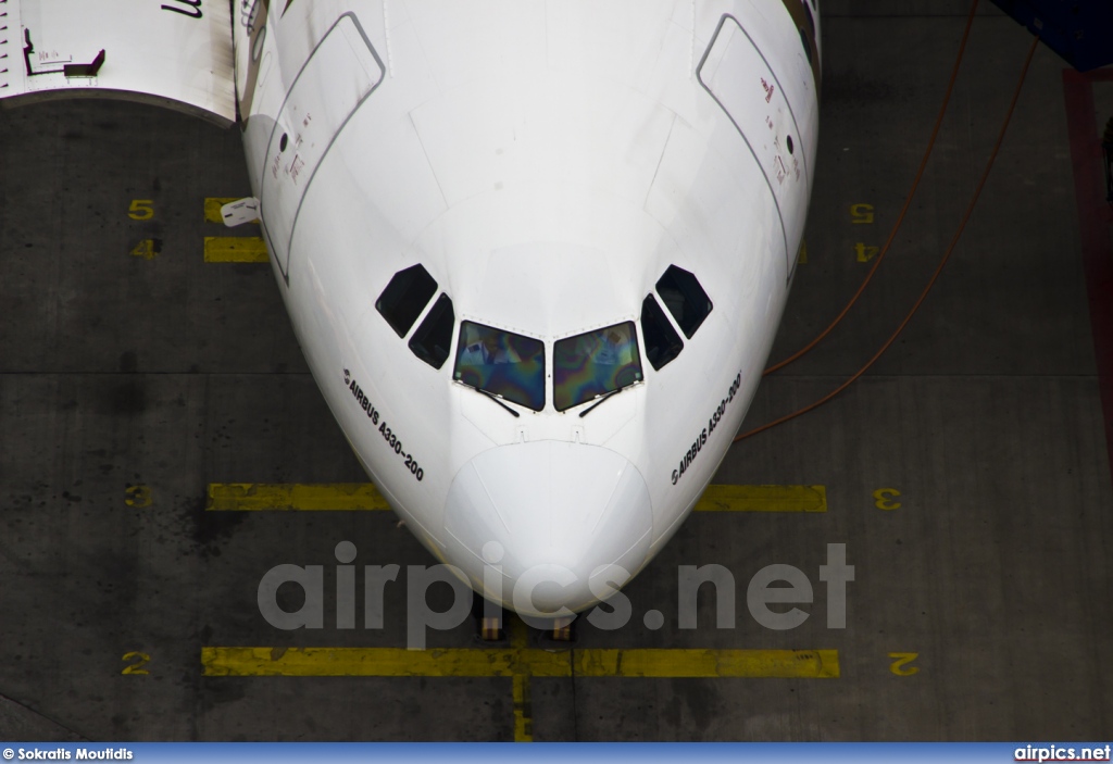 A6-EAP, Airbus A330-200, Emirates