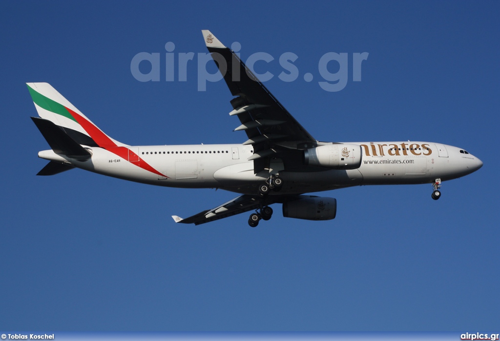 A6-EAR, Airbus A330-200, Emirates