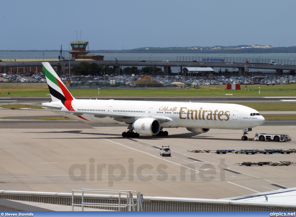 A6-EBE, Boeing 777-300ER, Emirates