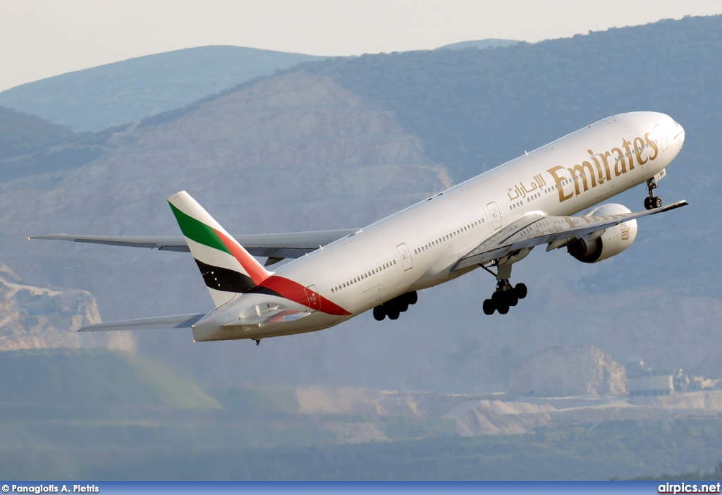 A6-EBN, Boeing 777-300ER, Emirates