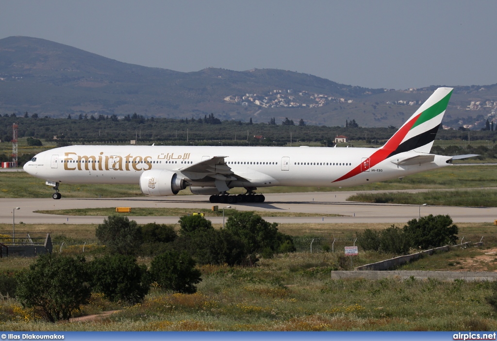 A6-EBO, Boeing 777-300ER, Emirates