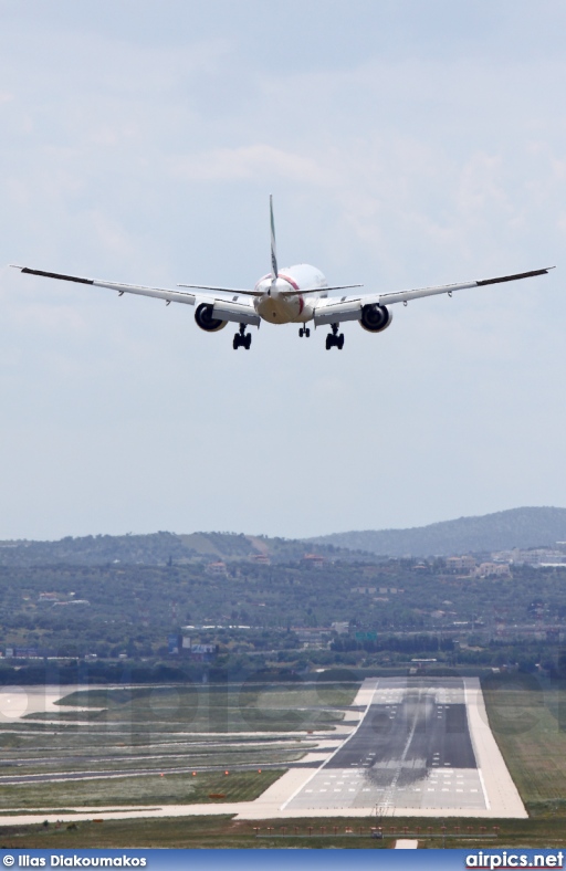 A6-EBO, Boeing 777-300ER, Emirates