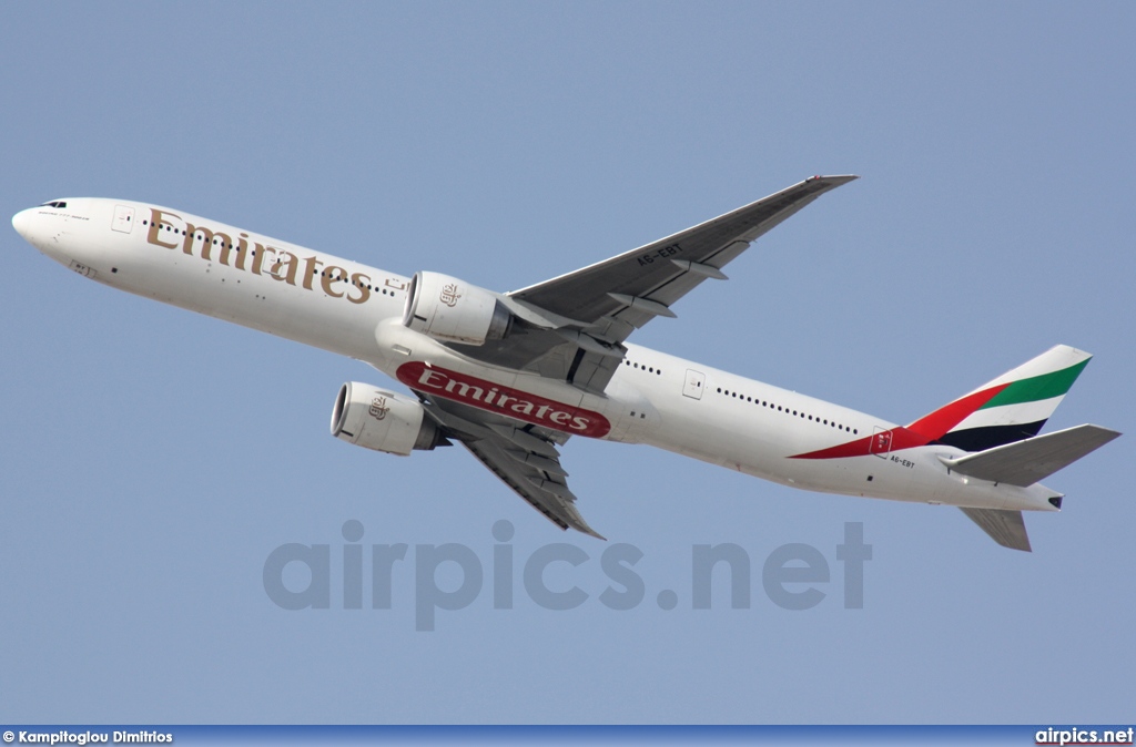 A6-EBT, Boeing 777-300, Emirates