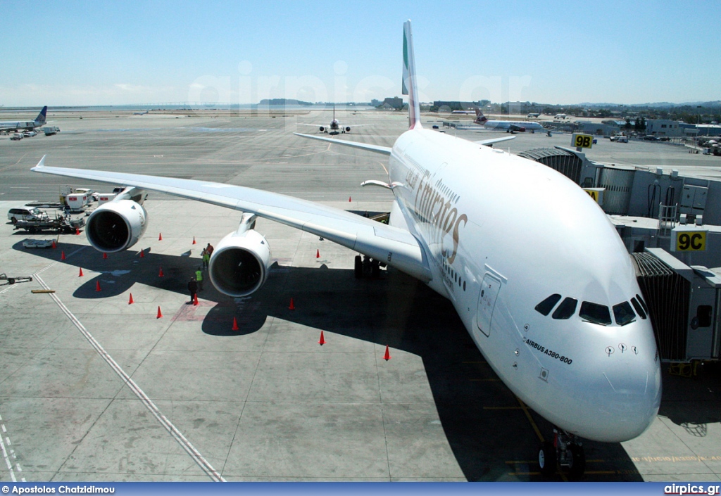 A6-EDA, Airbus A380-800, Emirates