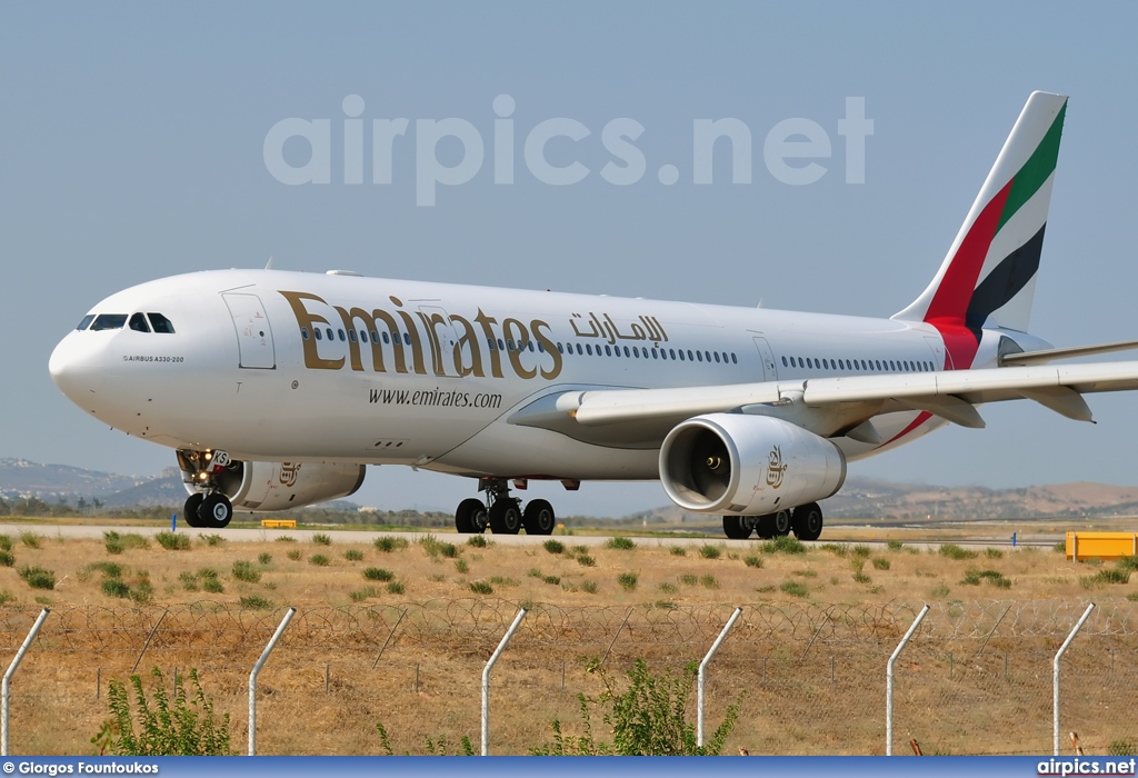 A6-EKS, Airbus A330-200, Emirates