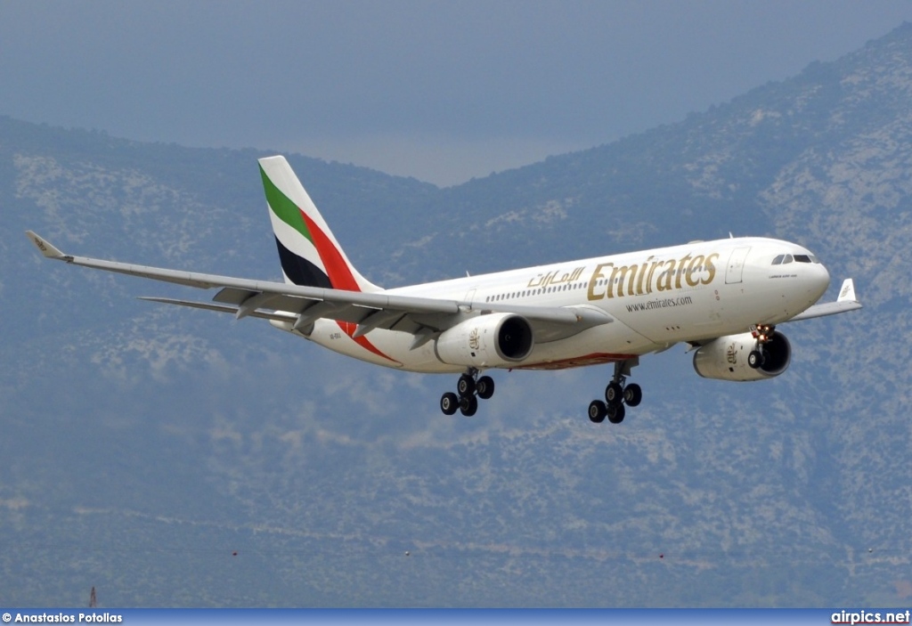 A6-EKU, Airbus A330-200, Emirates