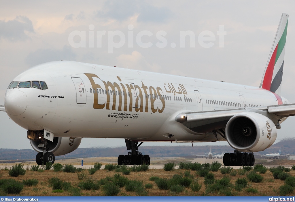 A6-EMN, Boeing 777-300, Emirates