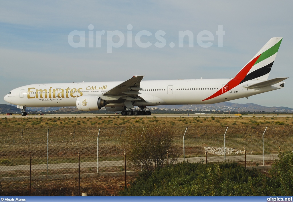 A6-EMN, Boeing 777-300, Emirates