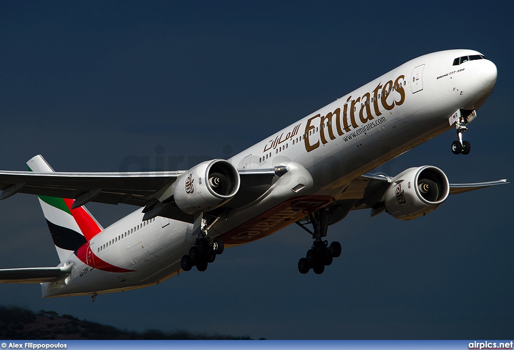 A6-EMR, Boeing 777-300, Emirates