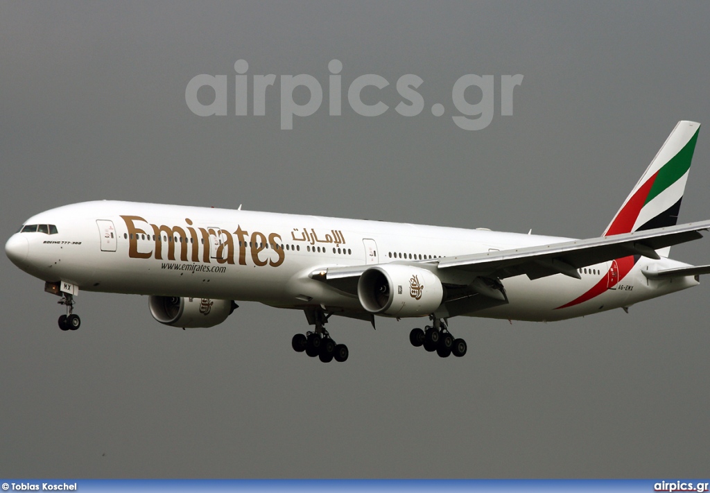 A6-EMX, Boeing 777-300, Emirates