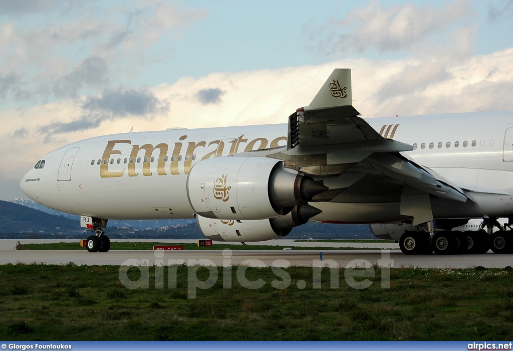 A6-ERJ, Airbus A340-500, Emirates