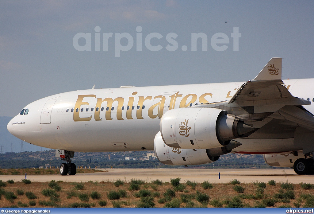 A6-ERJ, Airbus A340-500, Emirates