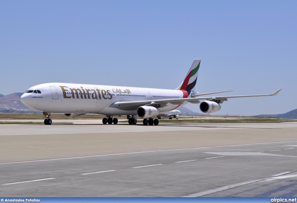 A6-ERP, Airbus A340-300, Emirates