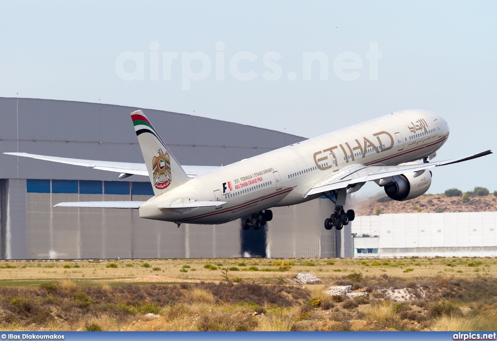 A6-ETD, Boeing 777-300ER, Etihad Airways