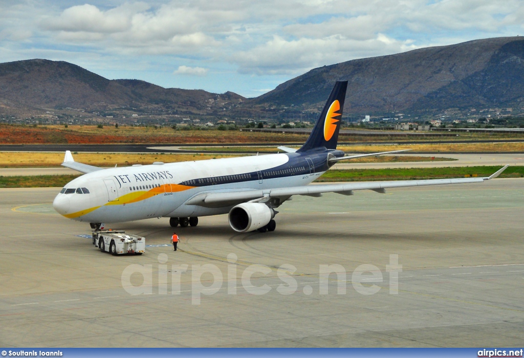 A6-EYA, Airbus A330-200, Jet Airways