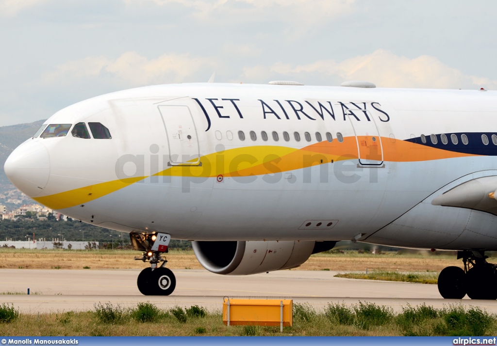 A6-EYC, Airbus A330-200, Jet Airways