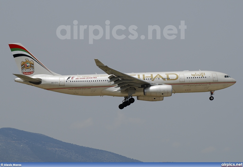 A6-EYL, Airbus A330-200, Etihad Airways