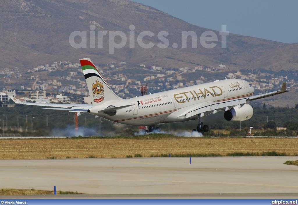 A6-EYP, Airbus A330-200, Etihad Airways