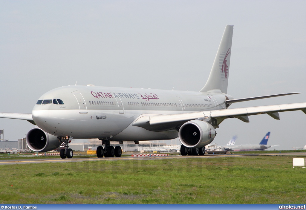 A7-ACC, Airbus A330-200, Qatar Airways