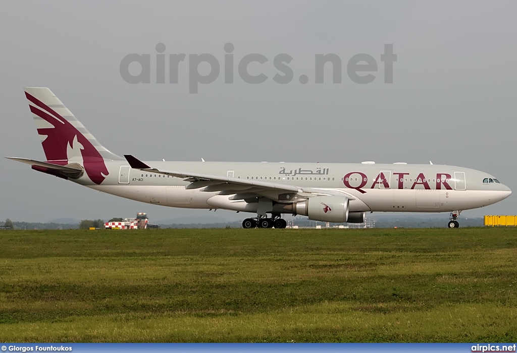 A7-ACI, Airbus A330-200, Qatar Airways