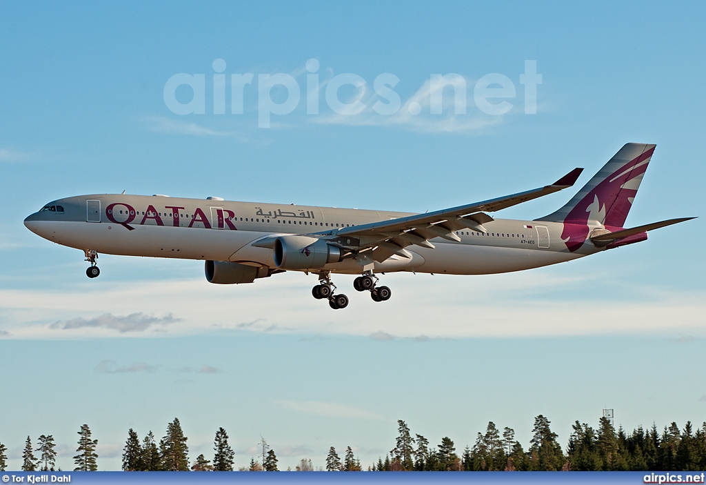 A7-AEG, Airbus A330-300, Qatar Airways