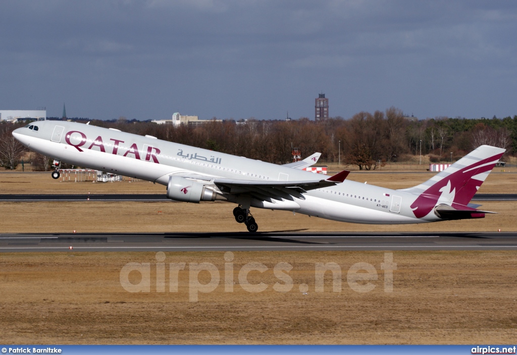 A7-AEO, Airbus A330-300, Qatar Airways