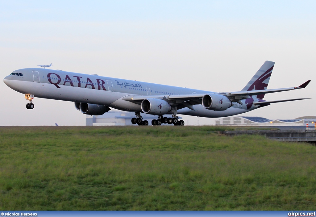 A7-AGD, Airbus A340-600, Qatar Airways