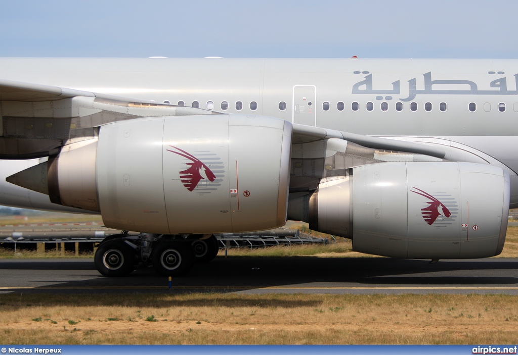 A7-AGD, Airbus A340-600, Qatar Airways