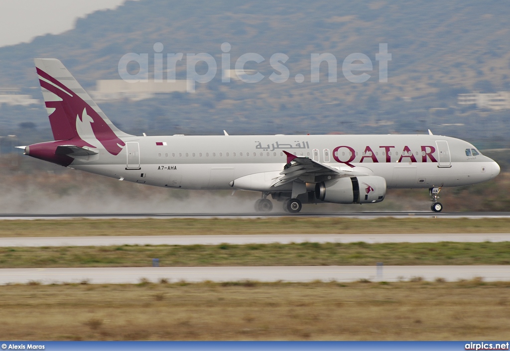 A7-AHA, Airbus A320-200, Qatar Airways