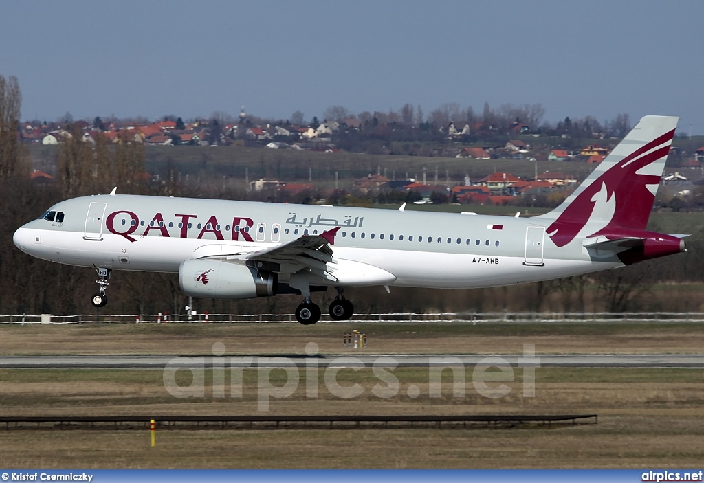 A7-AHB, Airbus A320-200, Qatar Airways